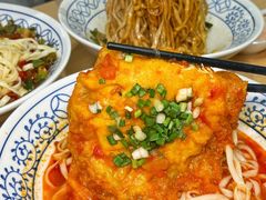 -李与白包子铺(桐梓林店)