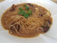 -洪姐川菜东北菜铁锅炖(天生丽街店)