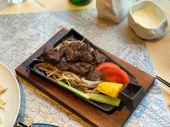 铁锄牛排-穹六人间 people 6(岳阳路店)