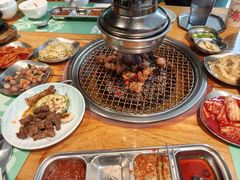 -唯成•韩国炭火烤肉 유성고기