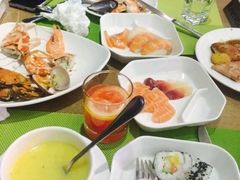-李氏圣鲸大型自助餐