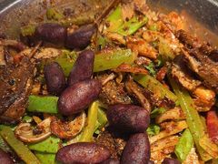 -嘎嘎鸭下巴·爆辣干锅(明教寺店)