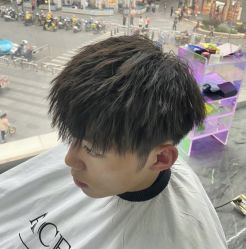 -米娜男士新国潮理发馆