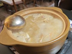 -桥边小楼·手工云南菜·古城观景小楼