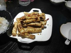 -梧桐树下(云锦世家店)
