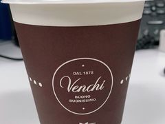 -VENCHI 闻绮(北京国贸商城店)