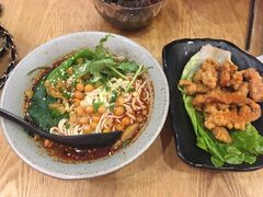 重庆小面-辣小花(龙湖杭州金沙天街店)