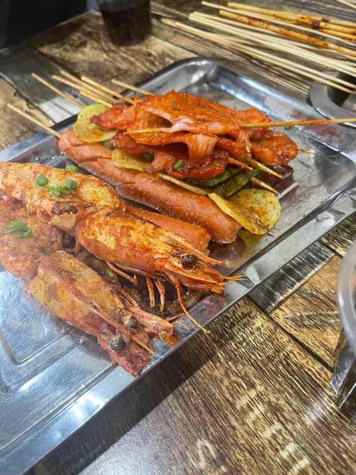 江西烧烤(工人路店)-"在工人路立交桥过去一点,凹糟粿前面一点.