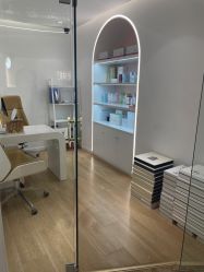 -苗方清颜痘肌研究所