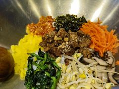 -梨花牛肉汤饭(仁恒伊势丹店)