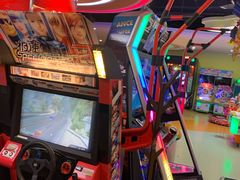 -爱玩嘉年华(龙湖源著天街店)