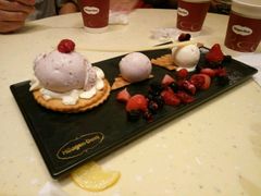 -哈根达斯(滨江店)