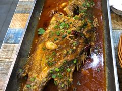 臭桂鱼-八张桌子(老店)