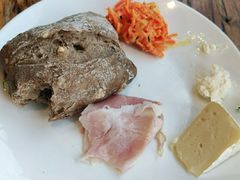 -zarah(鼓楼店)