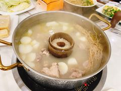 人参滋补鸡-朴小妹人参鸡汤火锅(长白山万达店)