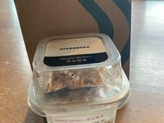 -星巴克(七宝领展广场1F店)