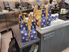 -瑞幸咖啡(巴黎春天陕西路店)