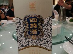 -北京A·C·Embassy酒店(三里屯工人体育场地铁站店)