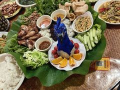 -沐毫傣泐云南菜孔雀宴•手抓饭傣味烧烤(曼听公园店)