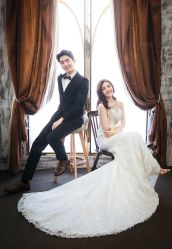 -雪中彩影婚纱摄影·微光艺术中心