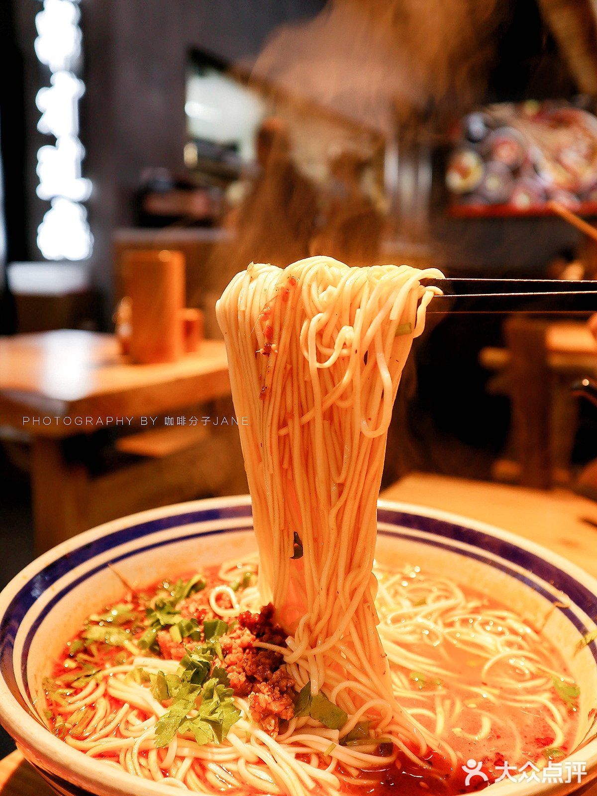 冬天来碗热腾腾香辣辣的成都串串也太哇噻了