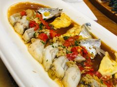 九肚鱼鲳鱼拼盘-白金汉爵大酒店·中餐厅(相城店)