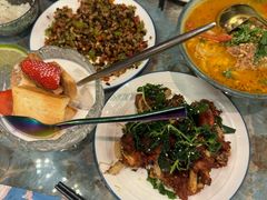 -浩海火燒雲傣家菜(芮欧百货店)