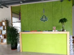 -一花一叶瑜伽生活馆