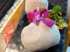 -老牌坊云南鱼豆花火锅(哈西万达店)