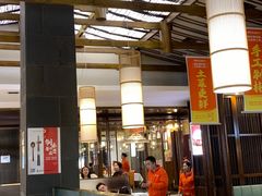 -阿瓦山寨·湘菜现炒·剁椒鱼头王(咸阳总店)