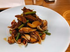 蟹钳-新海渔港·胶东海鲜家常菜·家宴(奥体中心店)