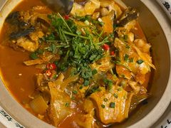 -魏铭鱼头捞饭(晋阳路店)