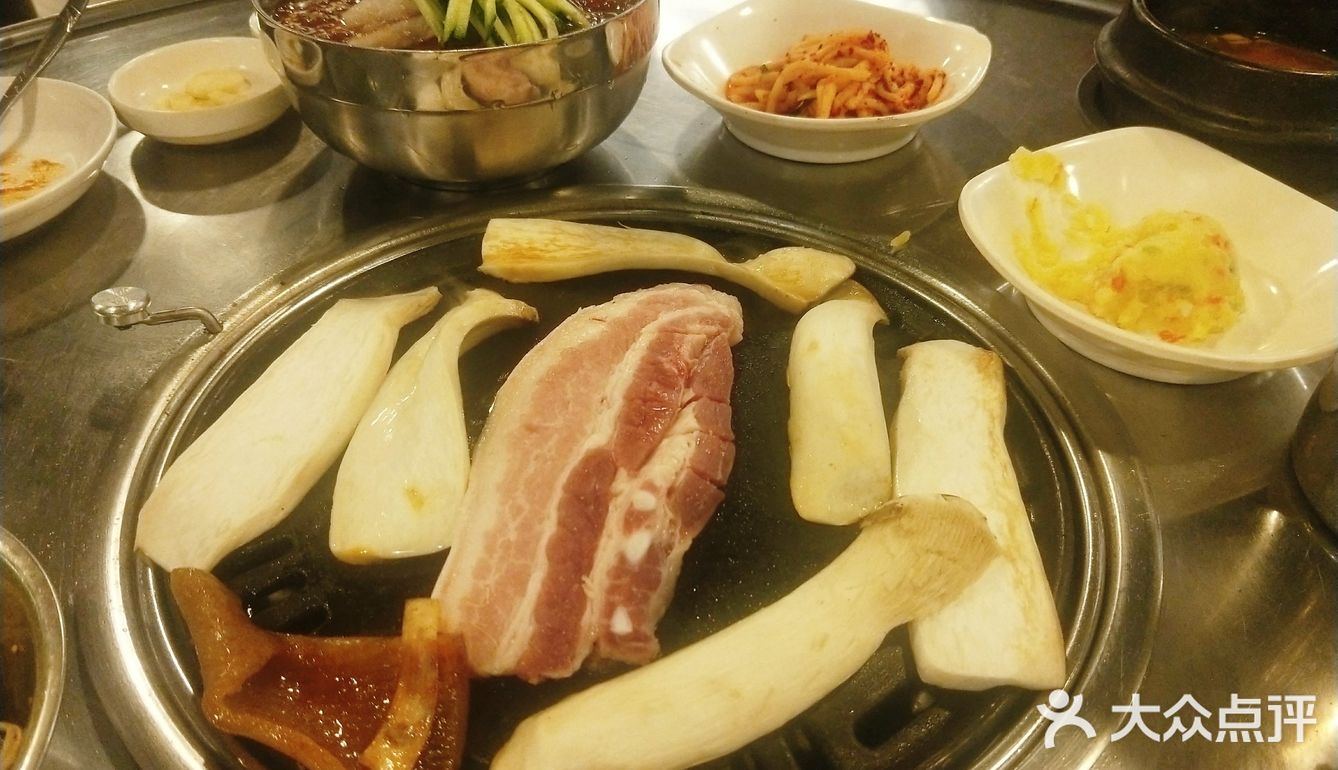 我一直很喜欢吃冷面，他家的冷面味道很不错