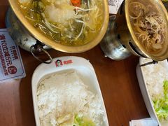-南城香·饭香串香馄饨香(红军营店)