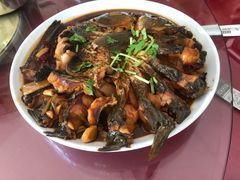招牌菜老万汆水库鱼-崔家大院·特色农家菜