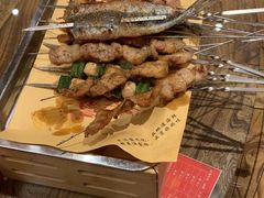 -鱼满舱·鲜活海鲜·正宗鲁菜