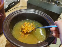 -大中华希尔顿酒店-念自助餐·嗨啤·小龙虾