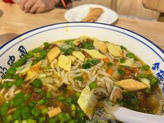 -秦䩊会·陕西biangbiang面(畹町路店)