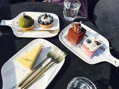 -UNI UNI(环亚凯瑟琳店)