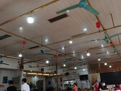 大堂-区海鸡场饭店(石壁店)