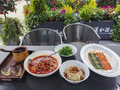 冷水蛙-汉水谣·江景餐厅(江滩店)