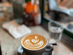 拿铁-RAC BAR(安福路店)