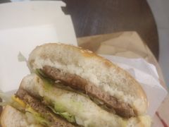 -麦当劳(中山八路店)