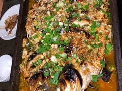 蒜香清江鱼-美滋滋尚鱼烤鱼餐厅(空港店)