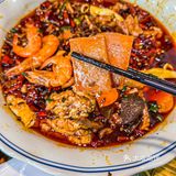 解放碑藏着一家性价比天花板——月半！不管你是本地干饭人