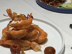 格格爱吃香酥虾-北平楼·烤鸭·北京菜(牡丹园店)