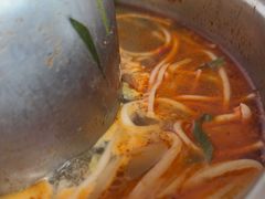 -撒拉人家.酸菜牦牛肉火锅