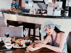 -三亚湾海居铂尔曼度假酒店