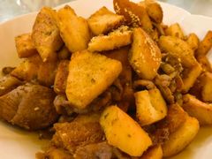 干煸馕炒肉-汗腾格里·风味餐厅(新疆驻京办店)