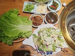 -小花花炭火烤肉·十五年延吉风味(左家庄店)